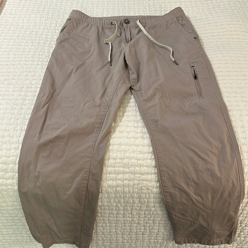 Vuori Ripstop pants